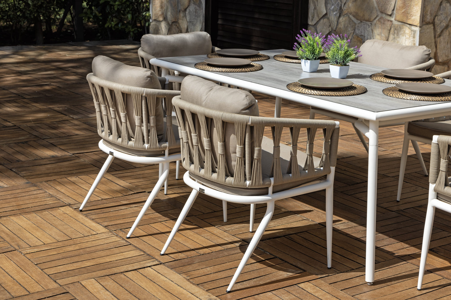 ST EWO BAHÇE MASA GRUBU